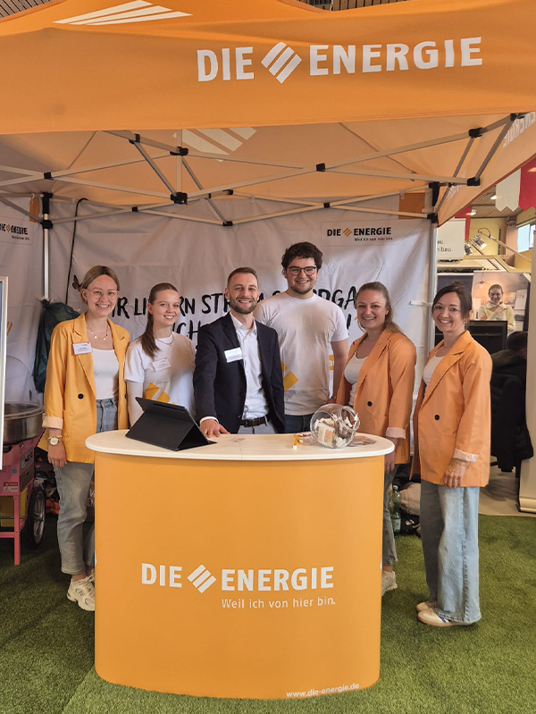Teamfoto_Regiomesse_ohne_Plakat.png 