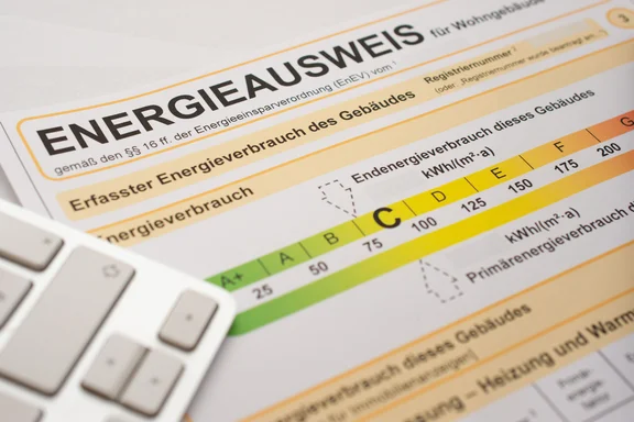 Energieausweis zum Stromverbrauch um Strom zu sparen